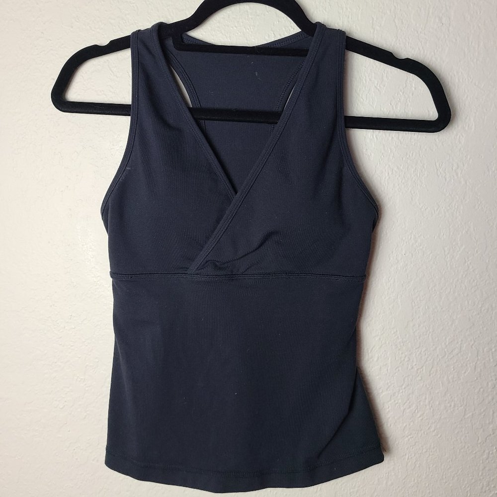 Lululemon Black Padded Criss Cross Tank Top Size 8
